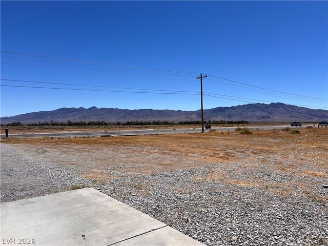 200 East Gamebird Road, Pahrump, NV 89048