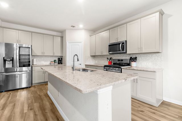 1211 Sweetleaf Street, Melissa, TX 75454