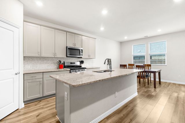 1211 Sweetleaf Street, Melissa, TX 75454