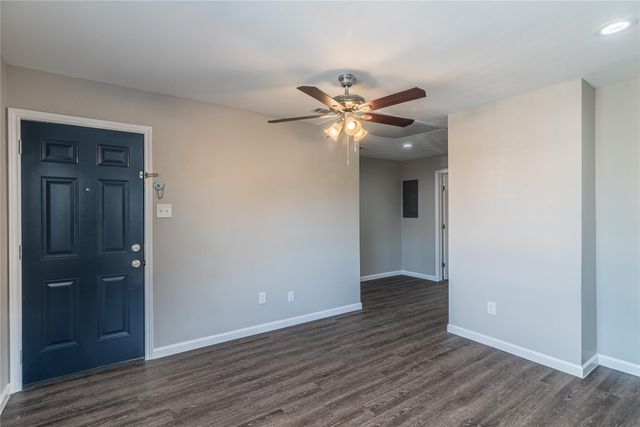 3102 Wentworth Street 04, Houston, TX 77004