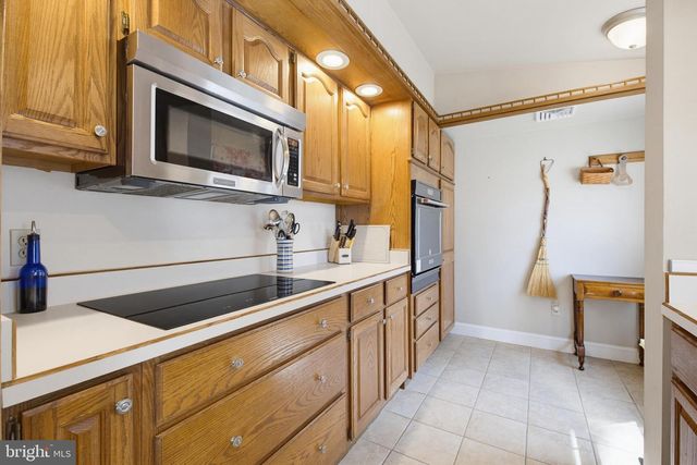 15 DONALD ST, Shermans Dale, PA 17090