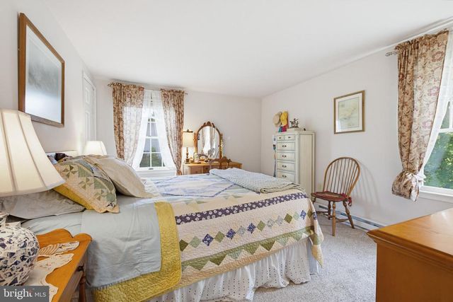 15 DONALD ST, Shermans Dale, PA 17090