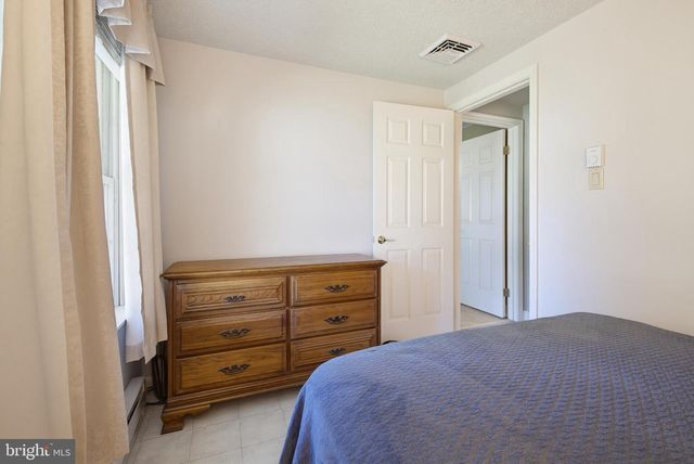 15 DONALD ST, Shermans Dale, PA 17090