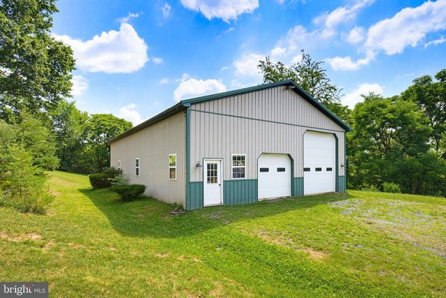 15 DONALD ST, Shermans Dale, PA 17090