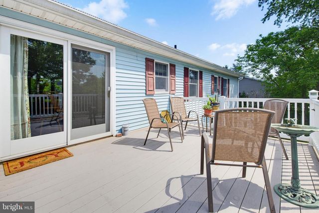 15 DONALD ST, Shermans Dale, PA 17090