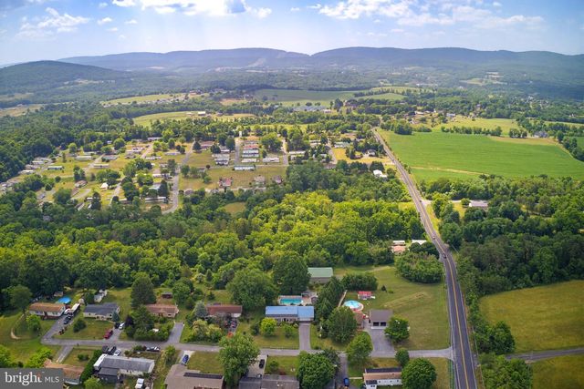 15 DONALD ST, Shermans Dale, PA 17090