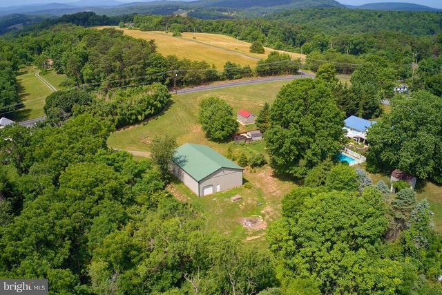 15 DONALD ST, Shermans Dale, PA 17090