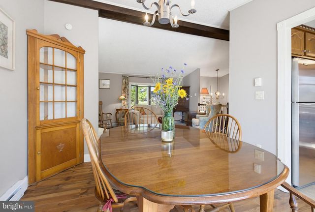 15 DONALD ST, Shermans Dale, PA 17090
