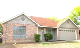3325 MEADOW HEAD DR, Schertz, TX 78108