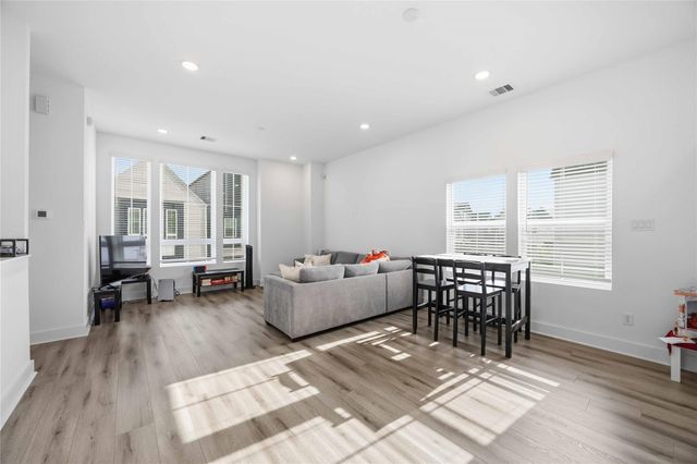 8320 Springwood Canyon Lane, Houston, TX 77055