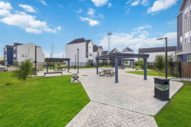 8320 Springwood Canyon Lane, Houston, TX 77055