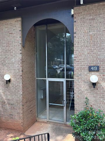 419 Orchard Trace Lane, Charlotte, NC 28213