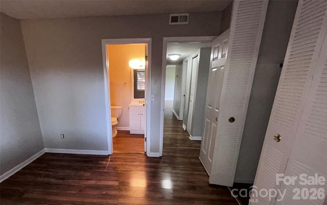 419 Orchard Trace Lane, Charlotte, NC 28213