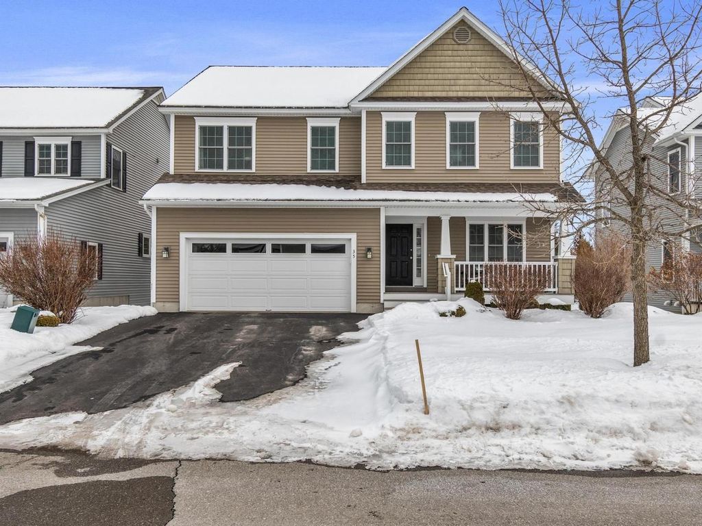 35 Sommerfield Avenue, South Burlington, VT 05403