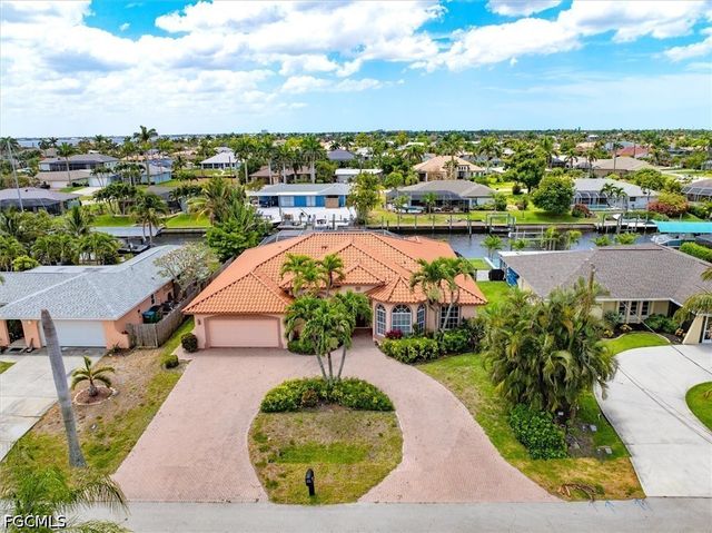 2024 SE 28th TER, Cape Coral, FL 33904