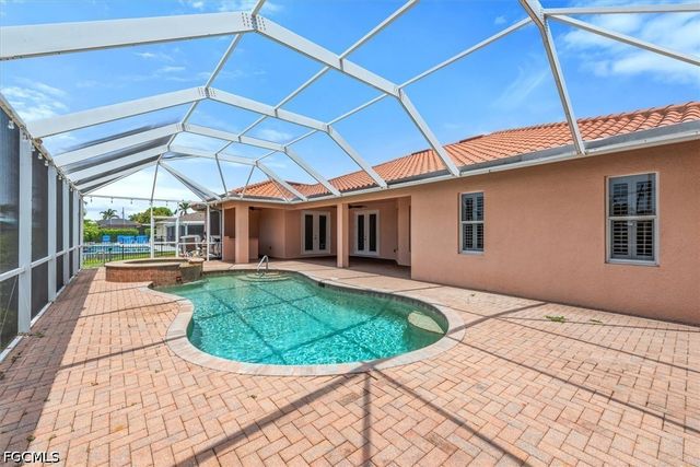 2024 SE 28th TER, Cape Coral, FL 33904