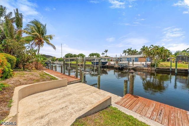 2024 SE 28th TER, Cape Coral, FL 33904