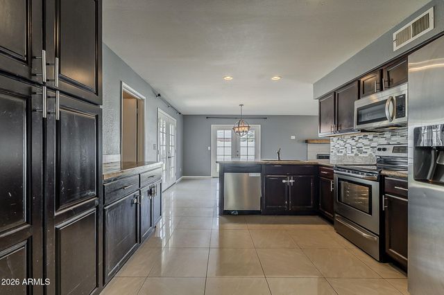 834 W JULIE Drive, Tempe, AZ 85283