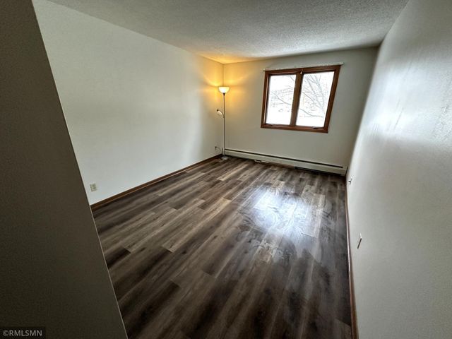 4300 Trenton Lane N 104, Plymouth, MN 55442