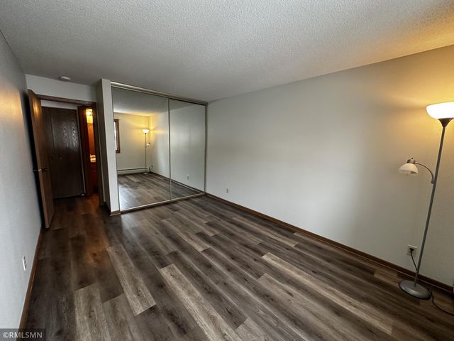 4300 Trenton Lane N 104, Plymouth, MN 55442