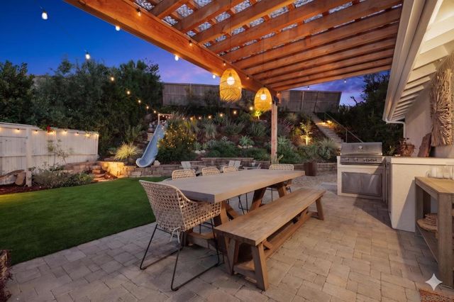 3343 Del Rio Ct, Carlsbad, CA 92009