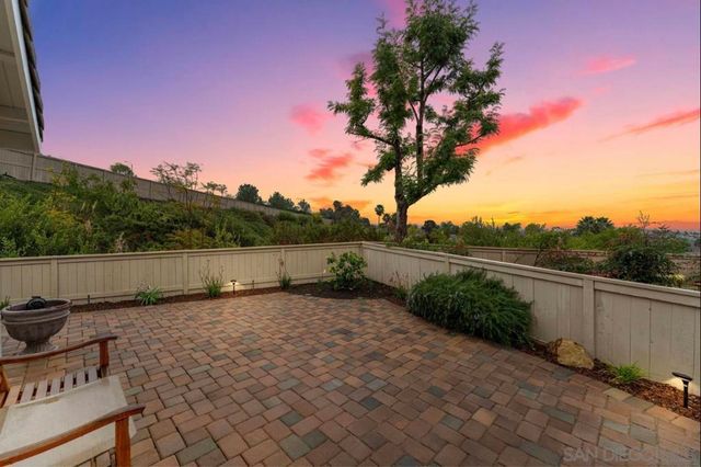 3343 Del Rio Ct, Carlsbad, CA 92009