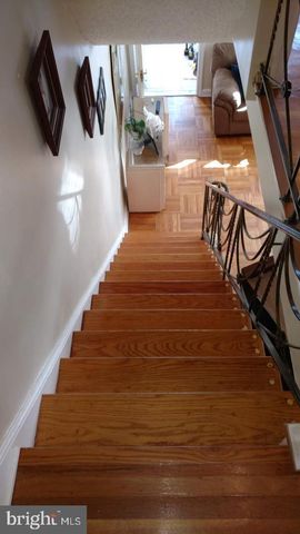 1229 KNORR ST, Philadelphia, PA 19111