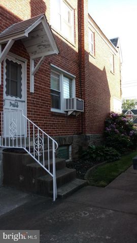 1229 KNORR ST, Philadelphia, PA 19111