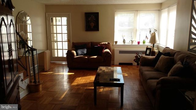 1229 KNORR ST, Philadelphia, PA 19111