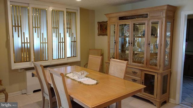 1229 KNORR ST, Philadelphia, PA 19111