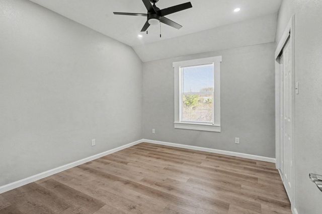 3301 County Road 3479b, Cleveland, TX 77327