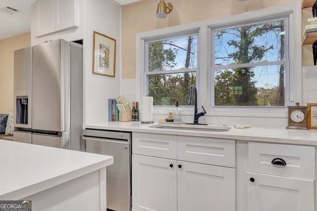 2636 Jewel Street, East Point, GA 30344