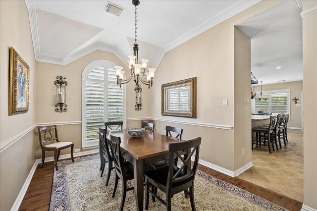 11 S Concord Valley Place, The Woodlands, TX 77382