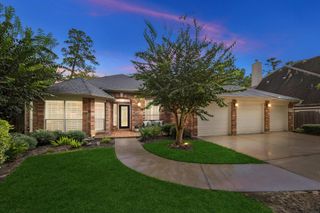 11 S Concord Valley Place, The Woodlands, TX 77382