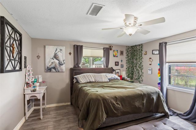 1215 Esther Street, Kemah, TX 77565