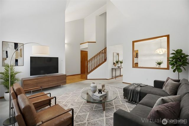 1924 5th Street SE, Puyallup, WA 98372