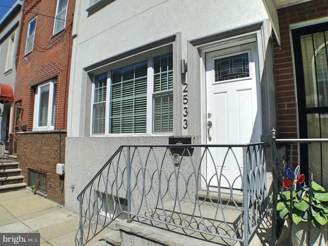 2533 S ROSEWOOD ST, Philadelphia, PA 19145