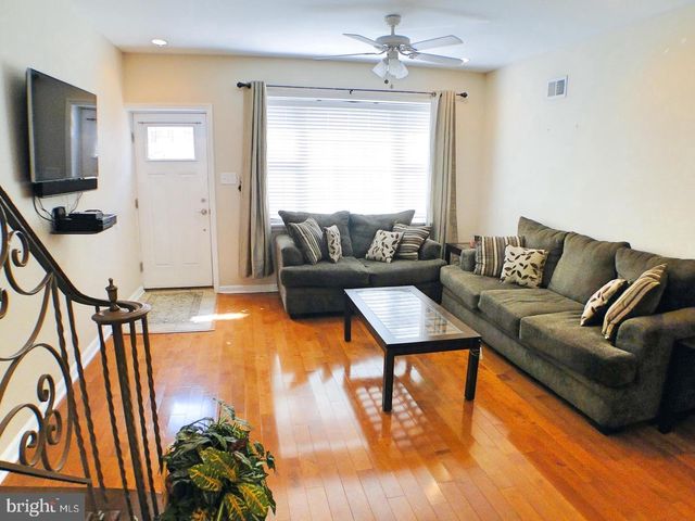 2533 S ROSEWOOD ST, Philadelphia, PA 19145