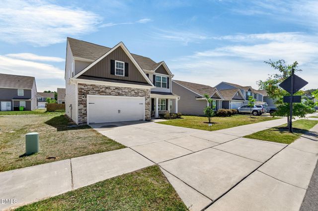 205 Brisk Drive, Zebulon, NC 27597