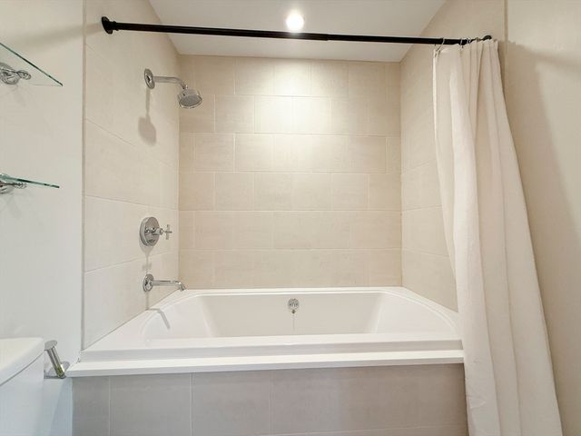 346 Congress St 518, Boston, MA 02210
