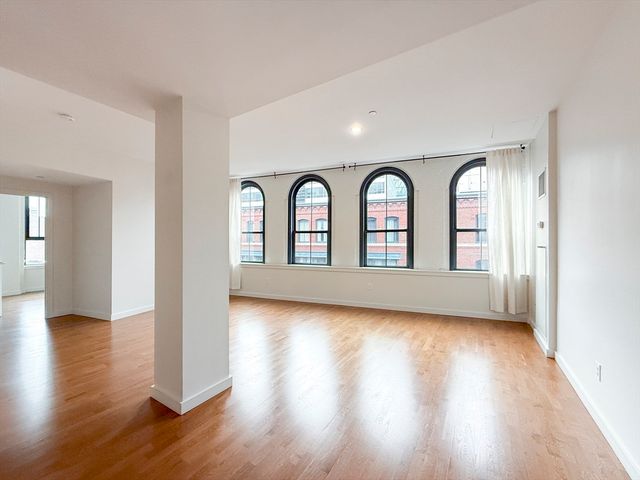 346 Congress St 518, Boston, MA 02210