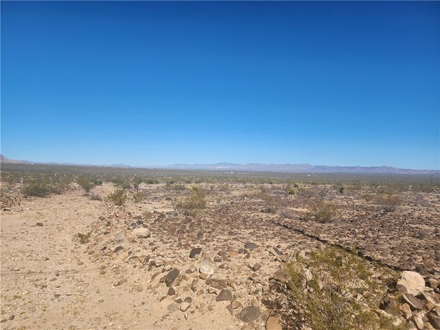 Sec. 11 S Turquoise Road, Golden Valley, AZ 86413