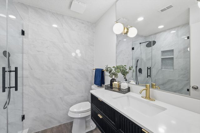 2214 Parkside Drive, Denton, TX 76201