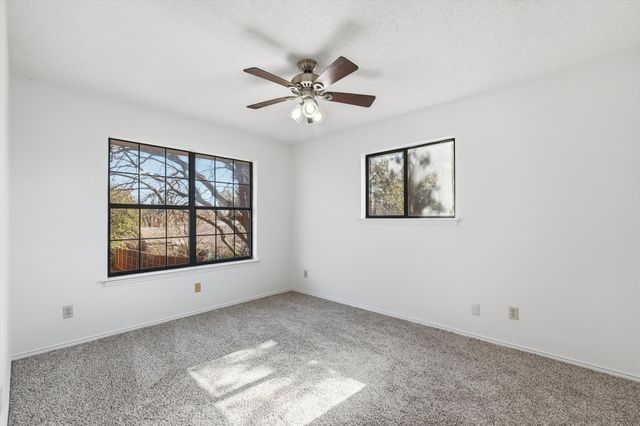 2214 Parkside Drive, Denton, TX 76201