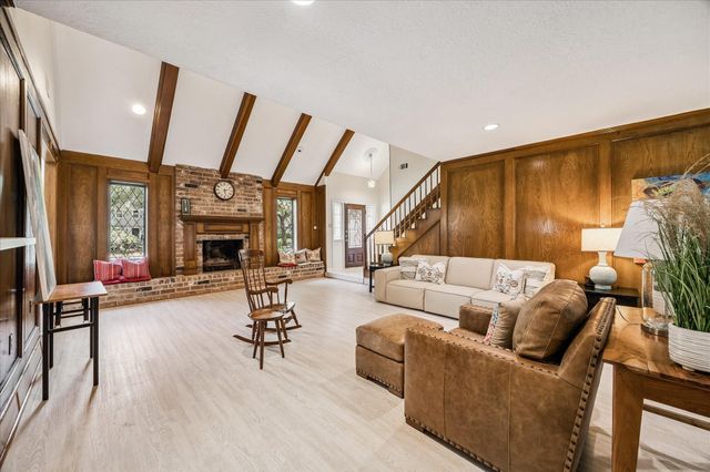 1702 Beech Bend Drive, Houston, TX 77077