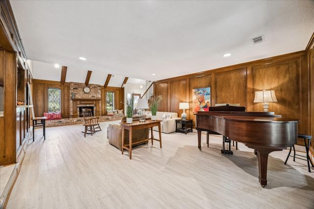 1702 Beech Bend Drive, Houston, TX 77077