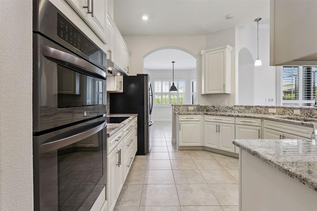 39513 HILLRISE LANE, Lady Lake, FL 32159