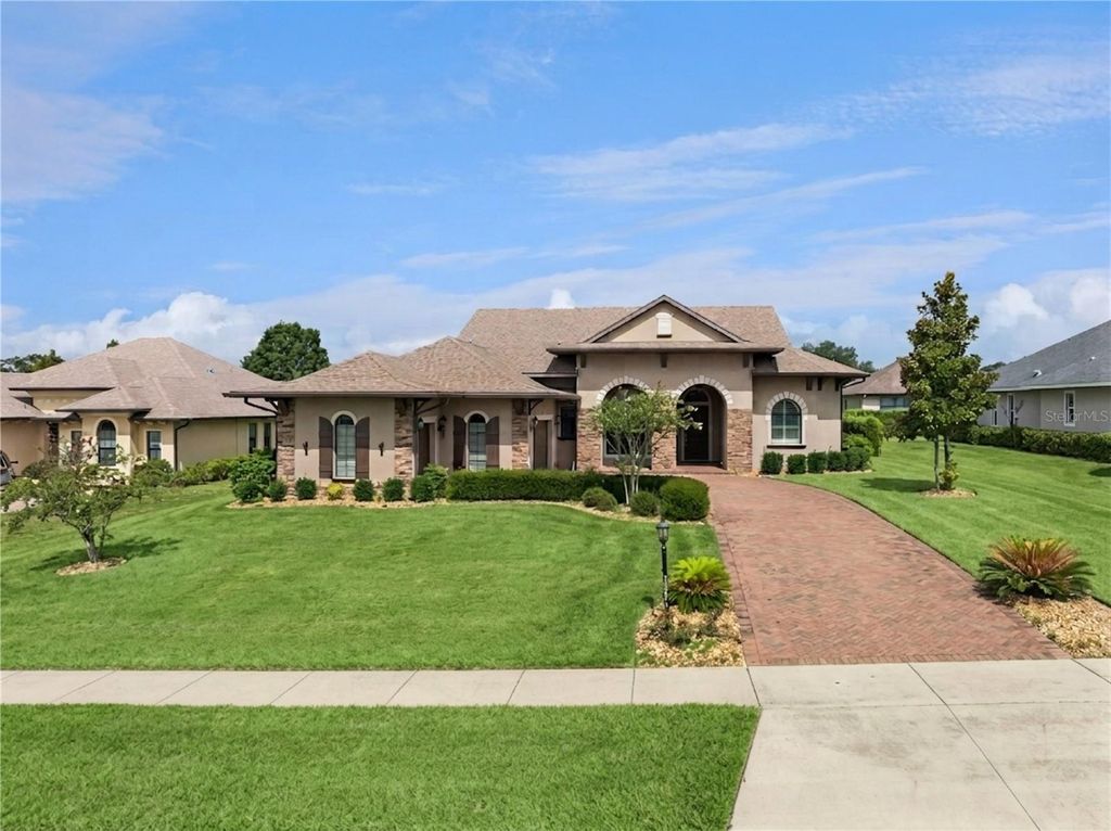 39513 HILLRISE LANE, Lady Lake, FL 32159