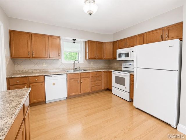635 Lonedell Road, Arnold, MO 63010