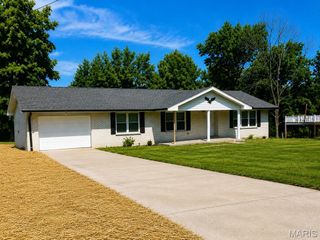 635 Lonedell Road, Arnold, MO 63010